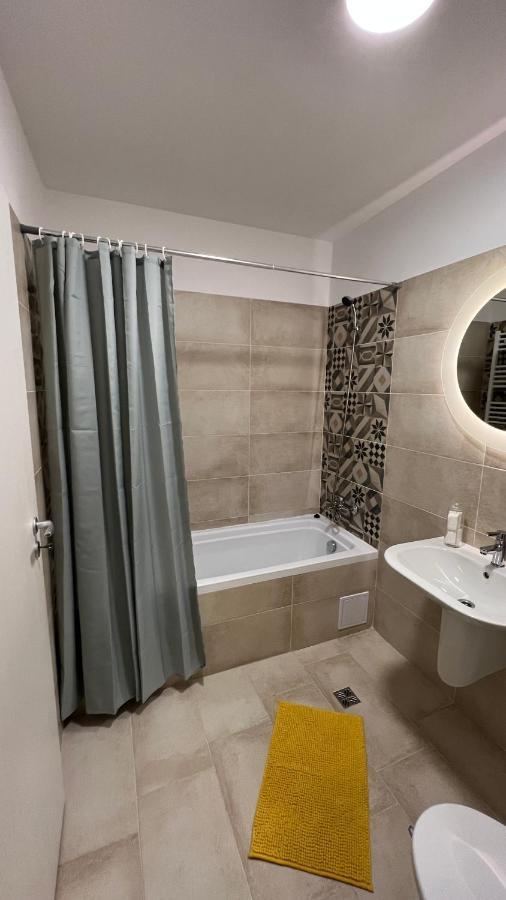 Gavas Apartments Viva City Cluj-Napoca Buitenkant foto